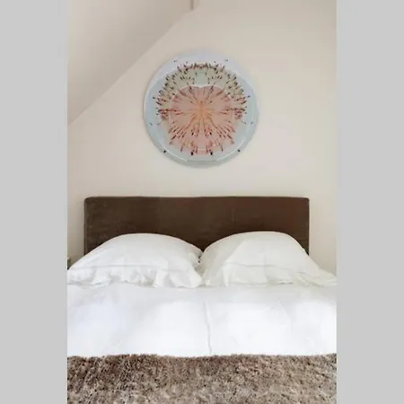 La Maison Escargot D'hatainville Les Moitiers-d'Allonne