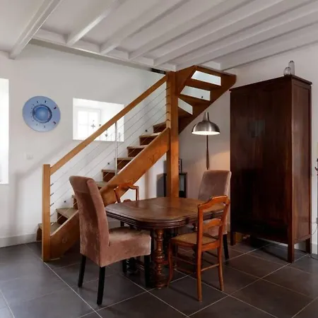 Holiday home La Maison Escargot D'hatainville Les Moitiers-d'Allonne